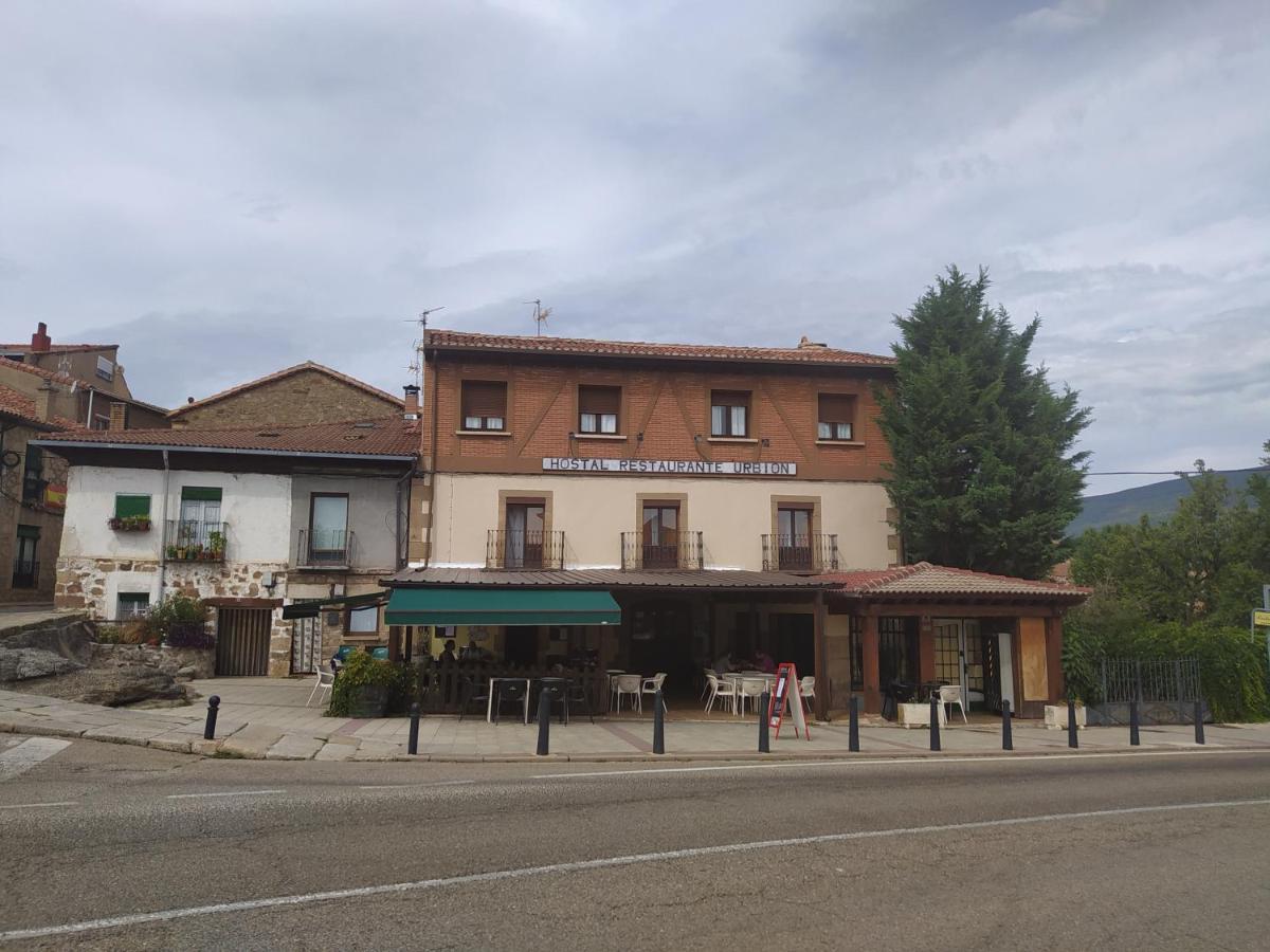 Hostal Urbion Vinuesa Exterior photo